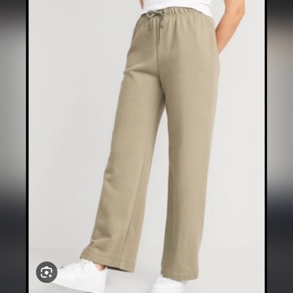 🆕️NWT Old Navy Extra High-Waisted Vintage Lounge Sweatpants in 'Birch Leaf', M - Picture 4 of 15